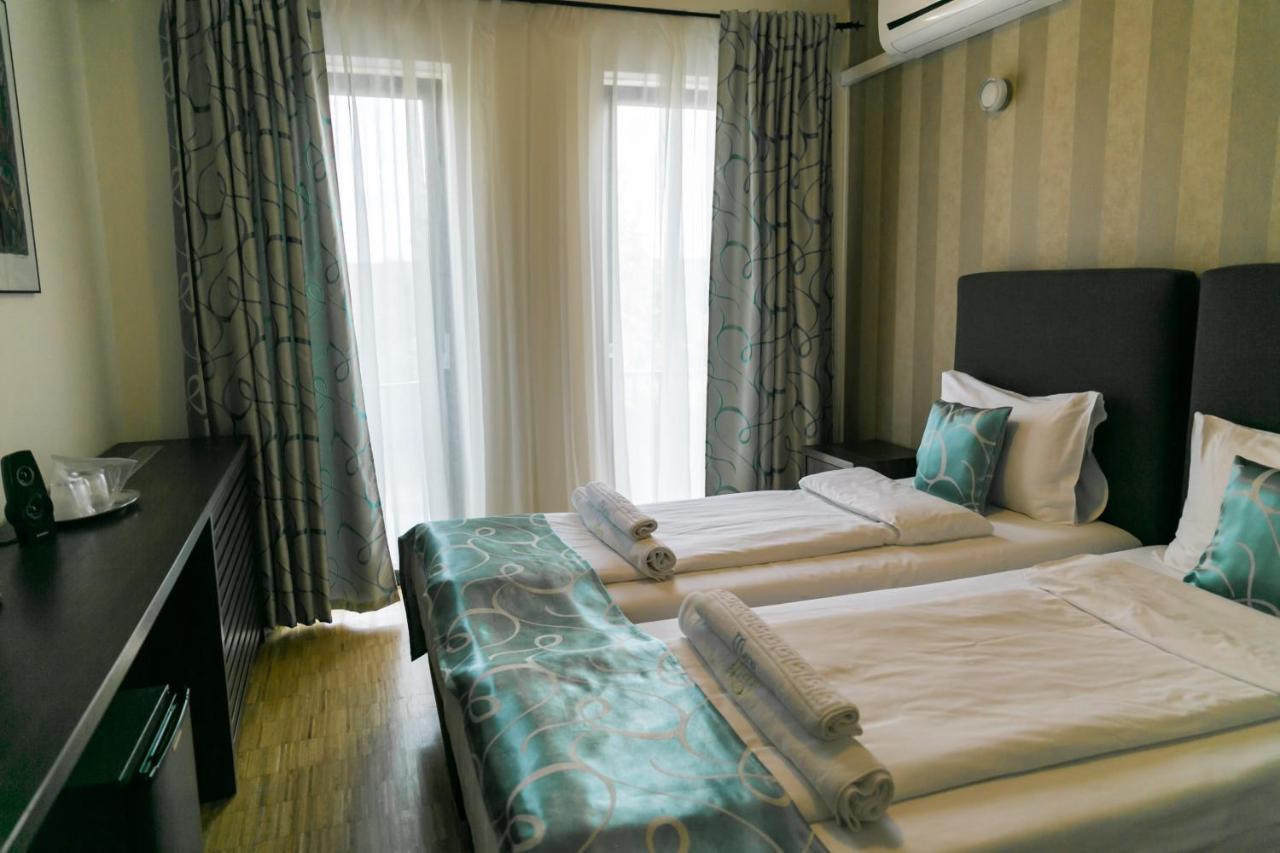 May Residence Dumbravita (Timis) Exterior foto